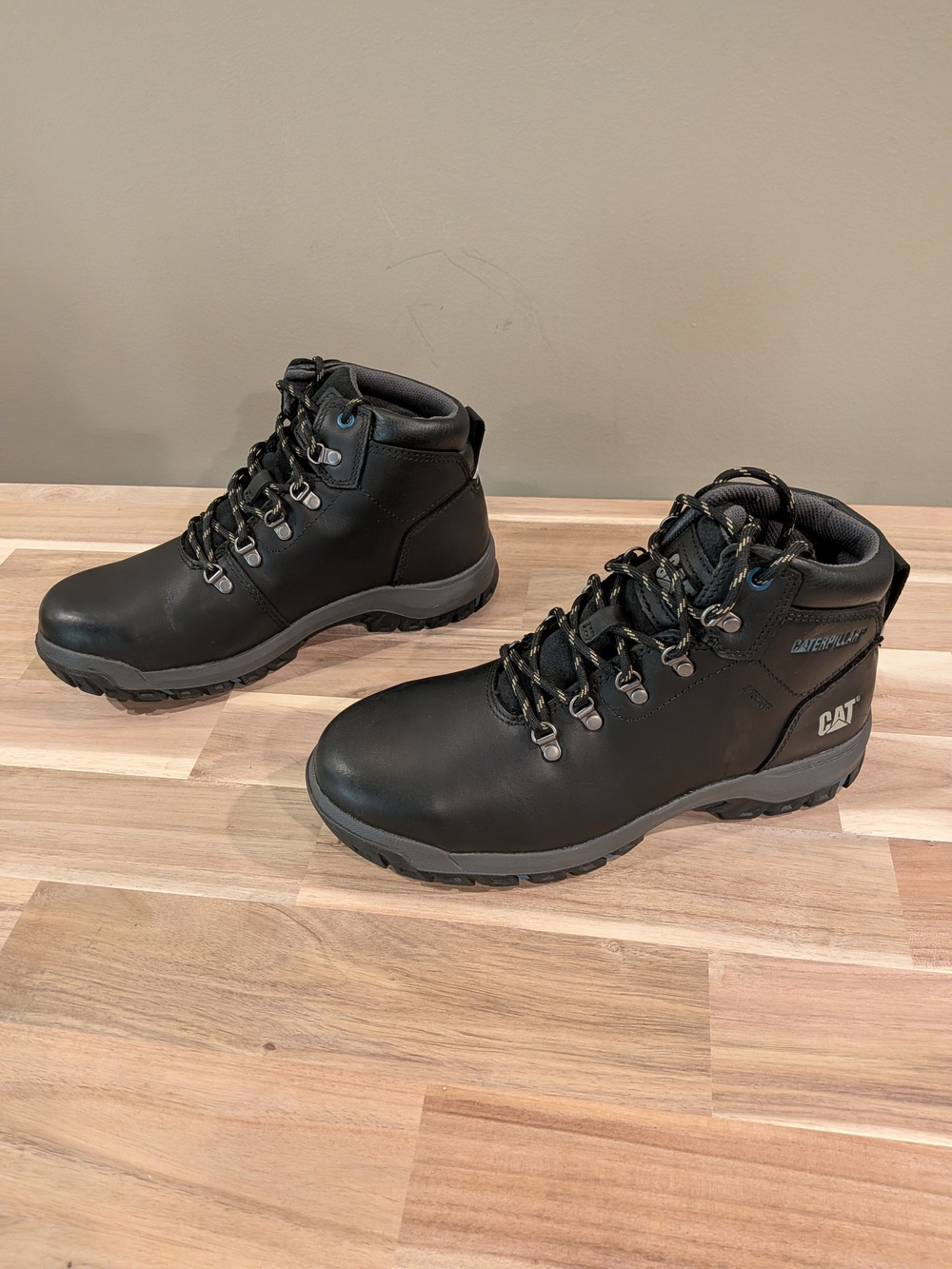 Caterpillar Mae Steel Toe Work Boot Black Women's 9 New Without Tags